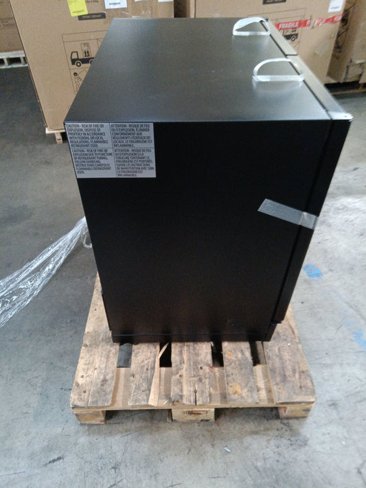 Refurbished - 36" Beer and Wine Cooler Combination with Low-E Glass Door - Black Door